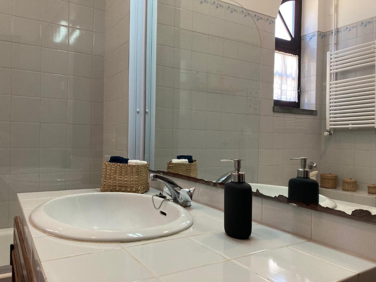 Moradia No Pinhal Com Piscina - Espaco E Privacidade Para As Suas Ferias! Sintra Luaran gambar